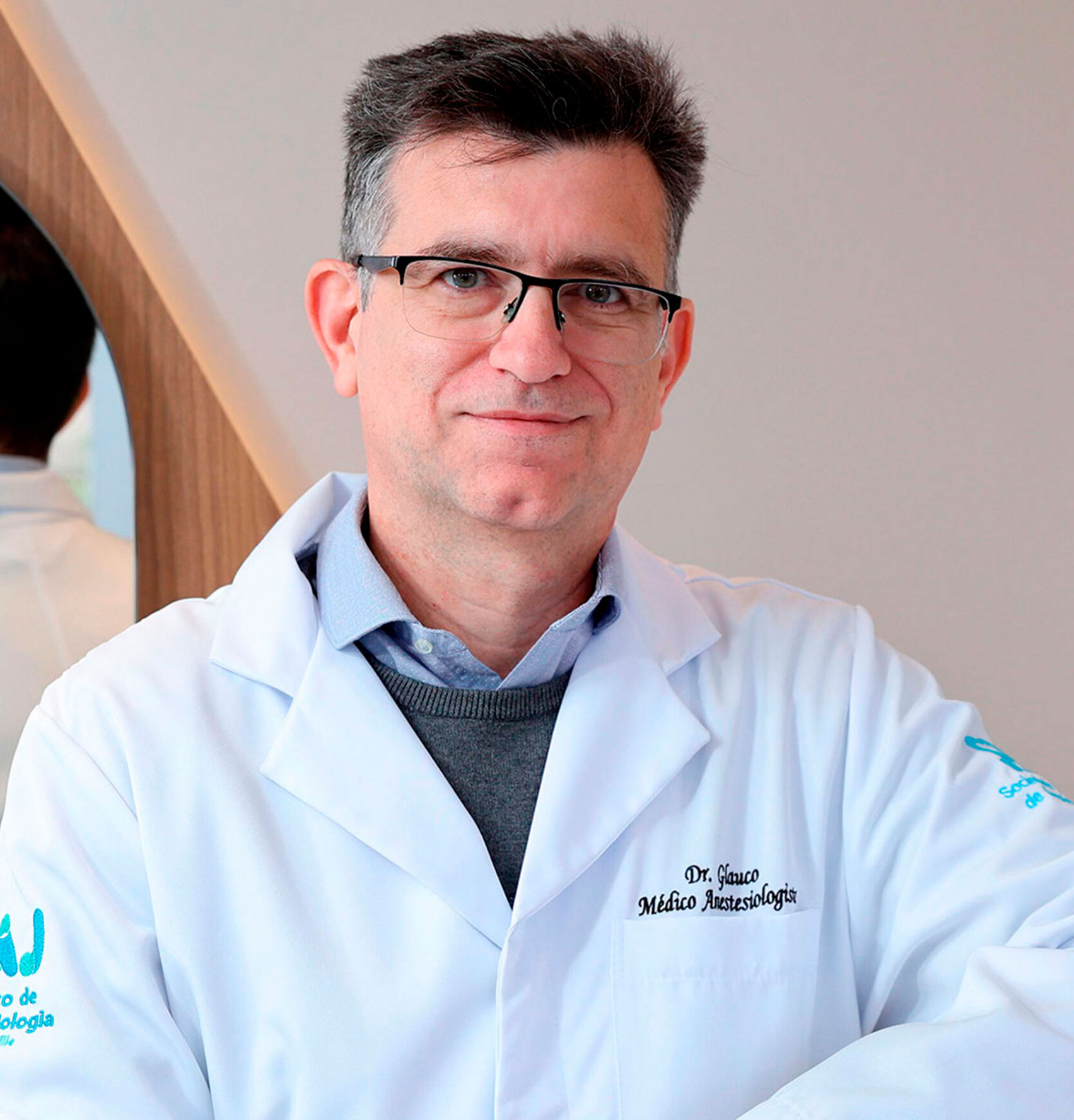 Dr. Glauco Facão Acquati